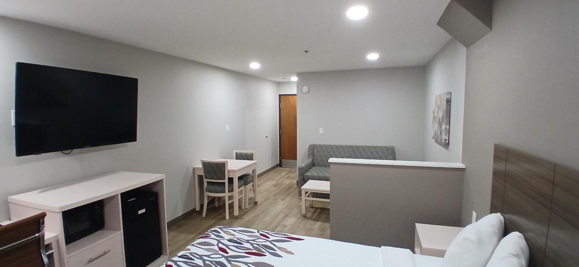Red Roof Inn & Suites Euless - Dfw Airport Southwest Bagian luar foto